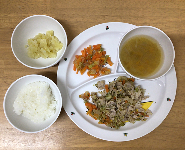 豚肉と野菜の蒸し焼き