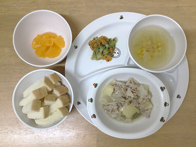 じゃがいもとキャベツの煮物