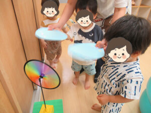 夢いっぱい保育園の園児と夏祭り