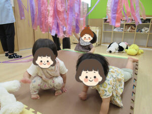 夢いっぱい保育園の園児と運動会ごっこ