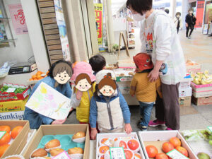 夢いっぱい保育園の園児と慰労感謝の日