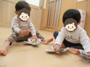 夢いっぱい保育園の園児とお正月